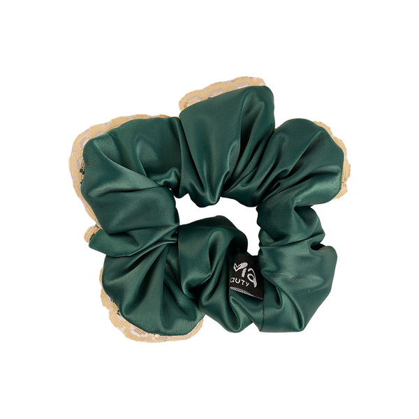 Satin Scrunchie With Dantil